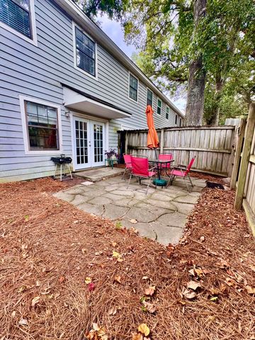 890 Sea Gull Drive, Mount Pleasant, SC 29464