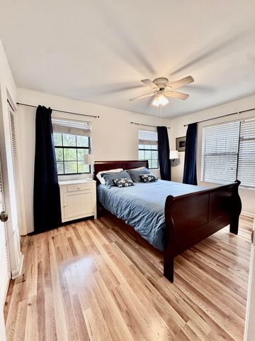 890 Sea Gull Drive, Mount Pleasant, SC 29464