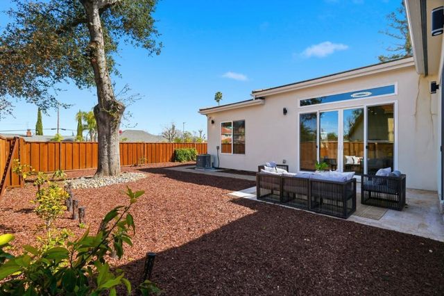 19110 Dagmar Drive, Saratoga, CA 95070