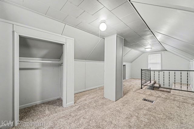 7527 Toepfer Road, Warren, MI 48091