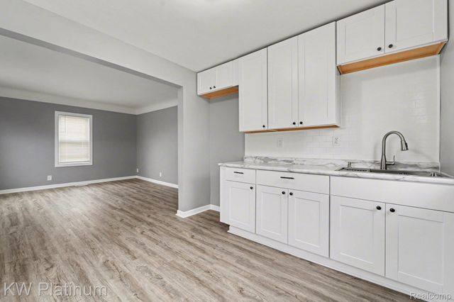 7527 Toepfer Road, Warren, MI 48091