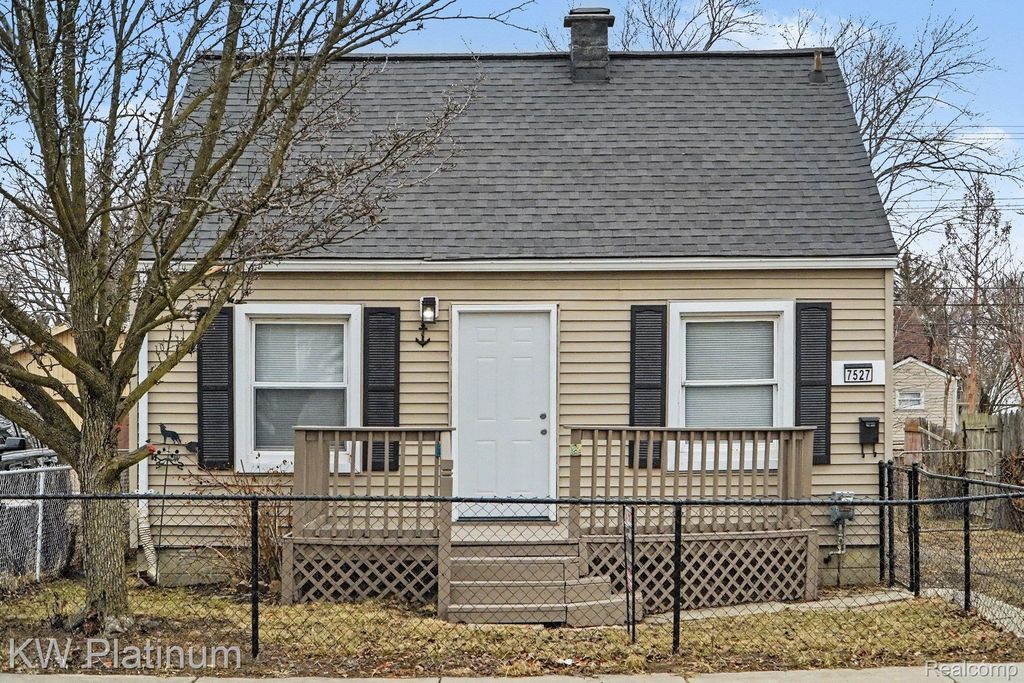 7527 Toepfer Road, Warren, MI 48091