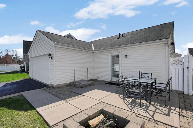 6733 Cherry Bend, Canal Winchester, OH 43110