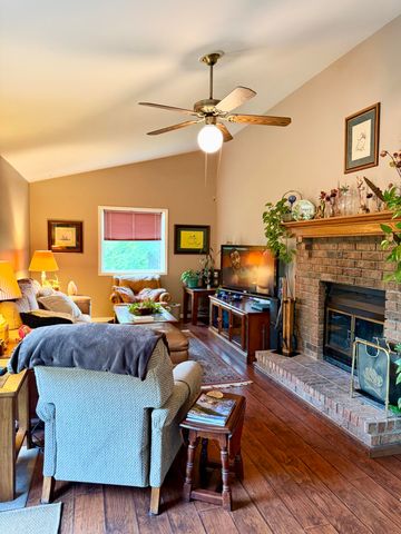 1620 S BERKLEY DR, Columbia, MO 65201