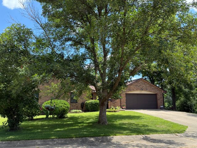 1620 S BERKLEY DR, Columbia, MO 65201