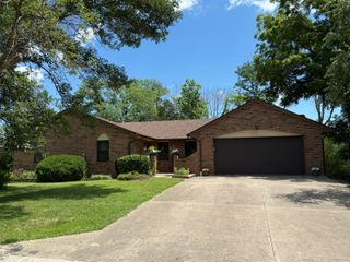 1620 S BERKLEY DR, Columbia, MO 65201