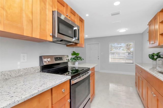 2906 E 97TH AVENUE, Tampa, FL 33612