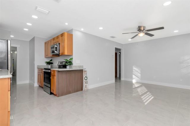 2906 E 97TH AVENUE, Tampa, FL 33612