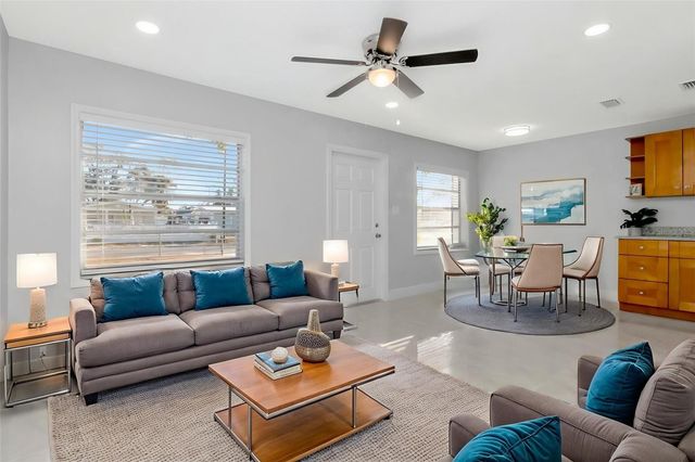 2906 E 97TH AVENUE, Tampa, FL 33612