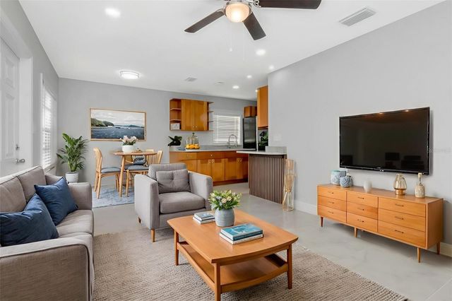 2906 E 97TH AVENUE, Tampa, FL 33612