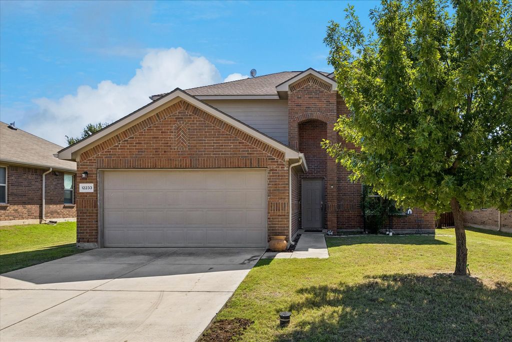 12233 Big Rock Drive, Rhome, TX 76078 — exterior