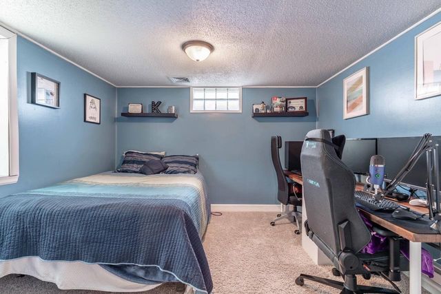 1810 5th Street S, Moorhead, MN 56560