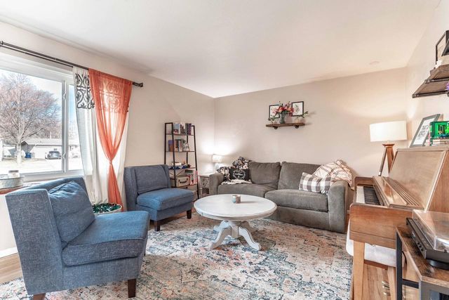 1810 5th Street S, Moorhead, MN 56560