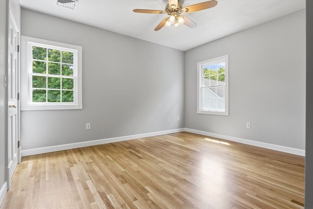 45 King St, Littleton, MA 01460
