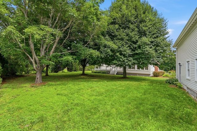45 King St, Littleton, MA 01460