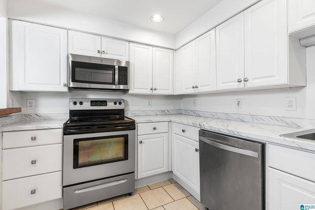 2008 3rd Ave N Apt 8D, Birmingham, AL 35203