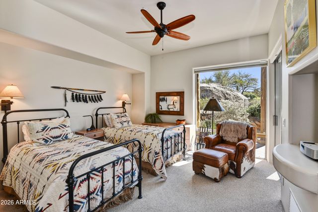 7337 E WHITETHORN Circle, Scottsdale, AZ 85266