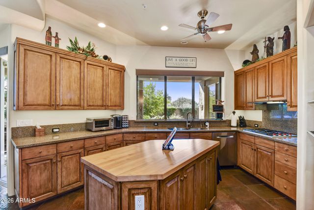 7337 E WHITETHORN Circle, Scottsdale, AZ 85266