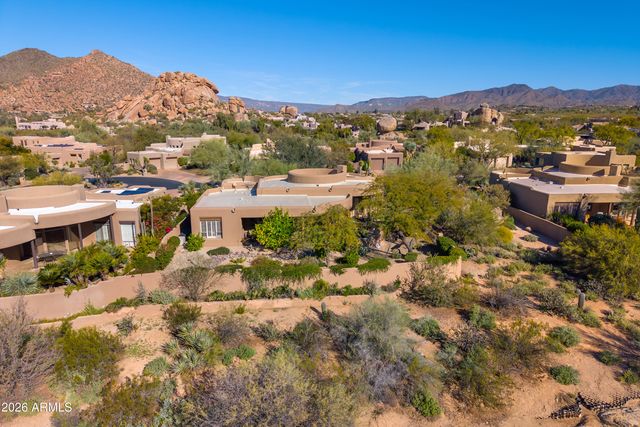 7337 E WHITETHORN Circle, Scottsdale, AZ 85266