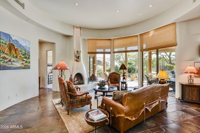 7337 E WHITETHORN Circle, Scottsdale, AZ 85266