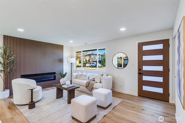 34020 39th Avenue S, Auburn, WA 98001