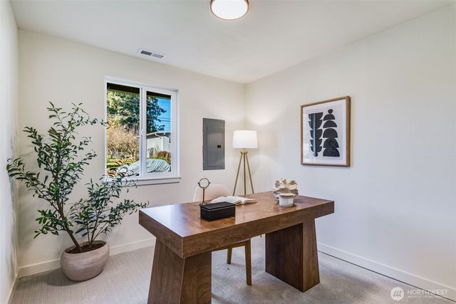 34020 39th Avenue S, Auburn, WA 98001