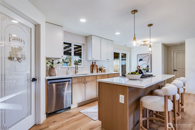 34020 39th Avenue S, Auburn, WA 98001