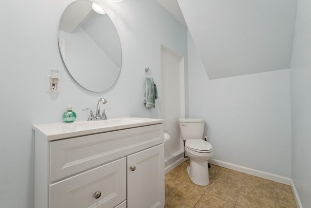 11917 N 470 E 6, Demotte, IN 46310