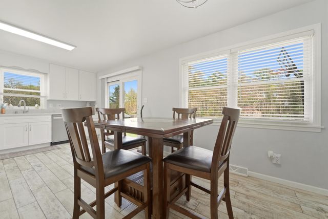 11917 N 470 E 6, Demotte, IN 46310