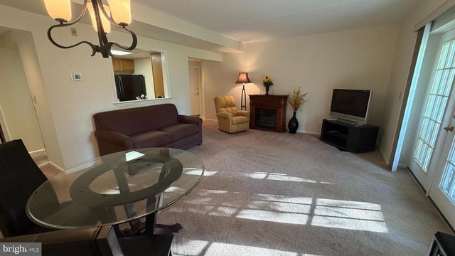 4115 CENTENNIAL STA, Warminster, PA 18974