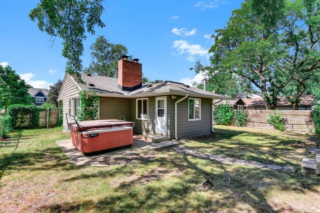 5837 Russell Avenue S, Minneapolis, MN 55410