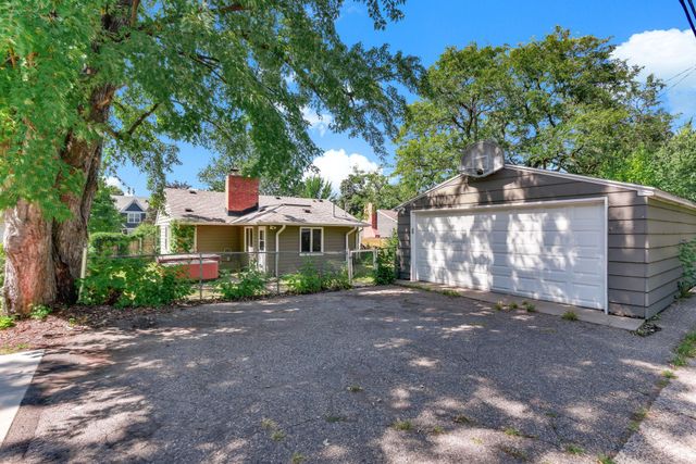 5837 Russell Avenue S, Minneapolis, MN 55410