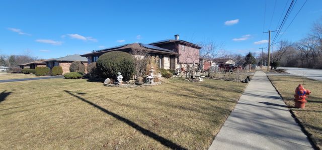 13057 S Mcdaniels Court, Alsip, IL 60803