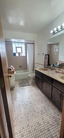 13057 S Mcdaniels Court, Alsip, IL 60803