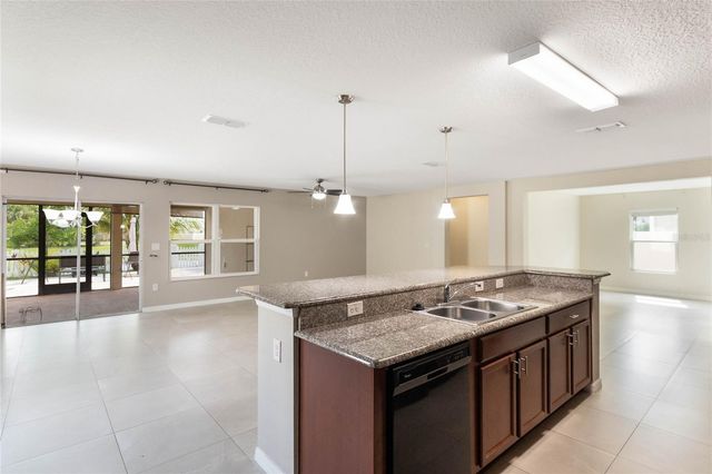 4602 HARVEST ROW LANE, St Cloud, FL 34772
