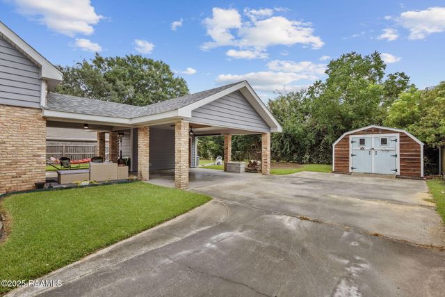 113 Swoon Drive, Lafayette, LA 70508