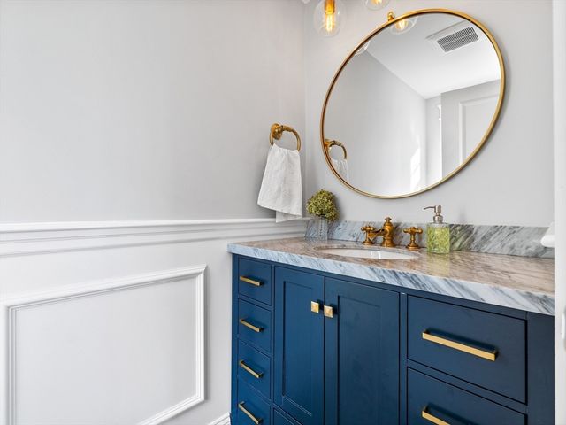 25 Falmouth Rd, Arlington, MA 02474