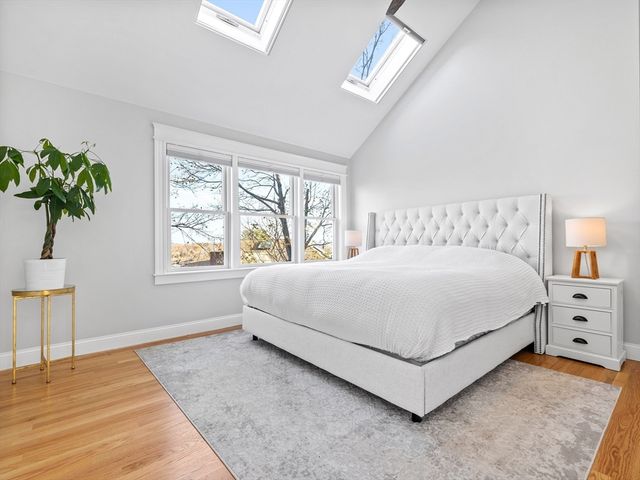25 Falmouth Rd, Arlington, MA 02474