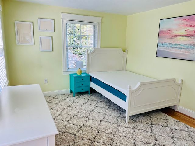 25 Falmouth Rd, Arlington, MA 02474