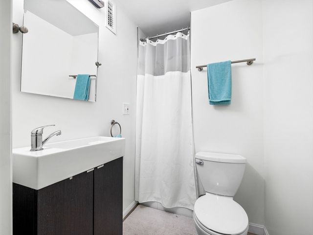 25 Falmouth Rd, Arlington, MA 02474