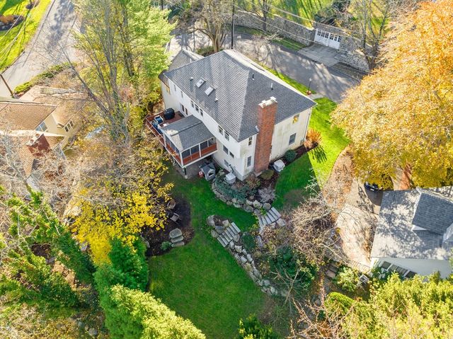 25 Falmouth Rd, Arlington, MA 02474