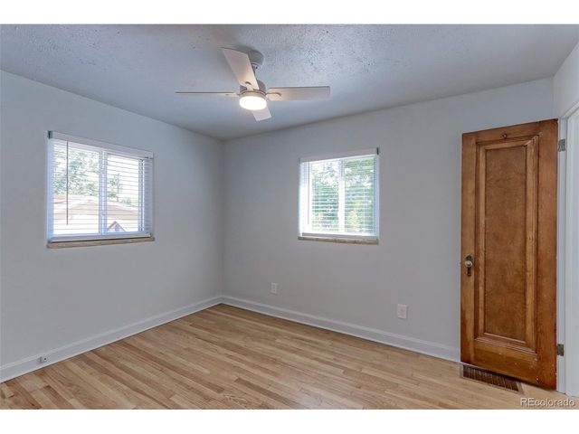320 S Clay St, Denver, CO 80219