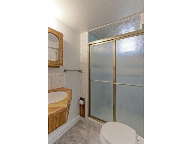 320 S Clay St, Denver, CO 80219