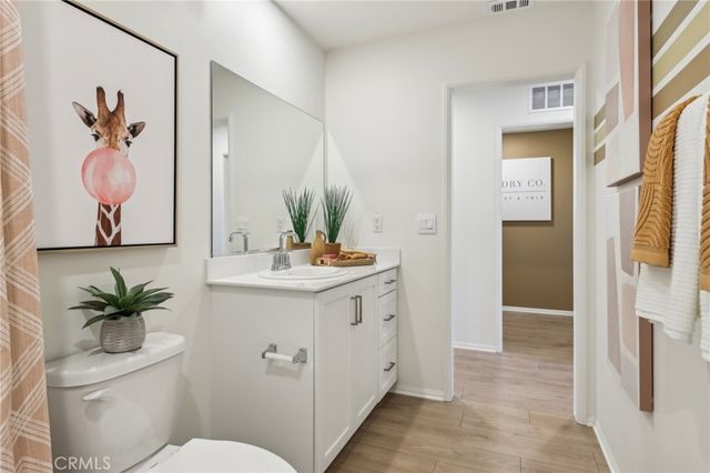 6393 Sierra Vista Lane 3, Fontana, CA 92336