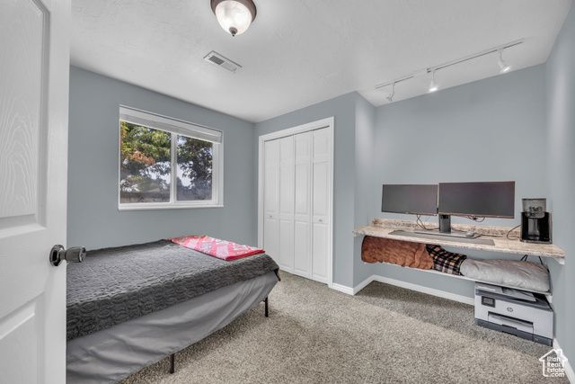 5548 S 3850 W, Roy, UT 84067