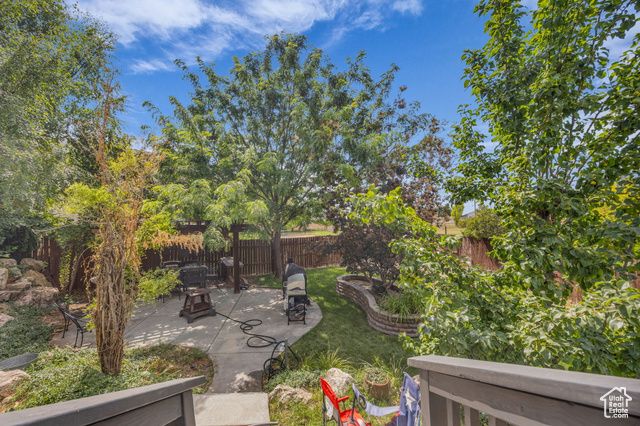 5548 S 3850 W, Roy, UT 84067