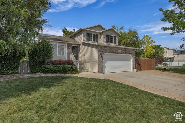 5548 S 3850 W, Roy, UT 84067