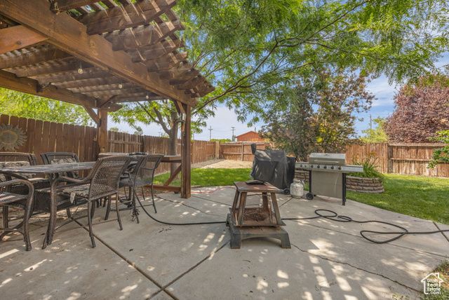 5548 S 3850 W, Roy, UT 84067