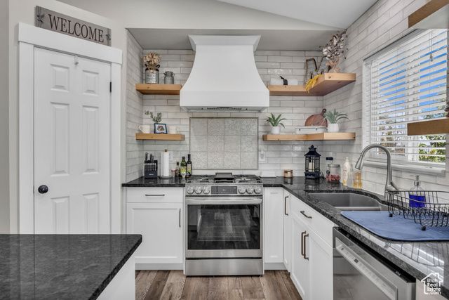 5548 S 3850 W, Roy, UT 84067