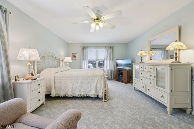 3 Agawam Dr, Wayne Twp., NJ 07470